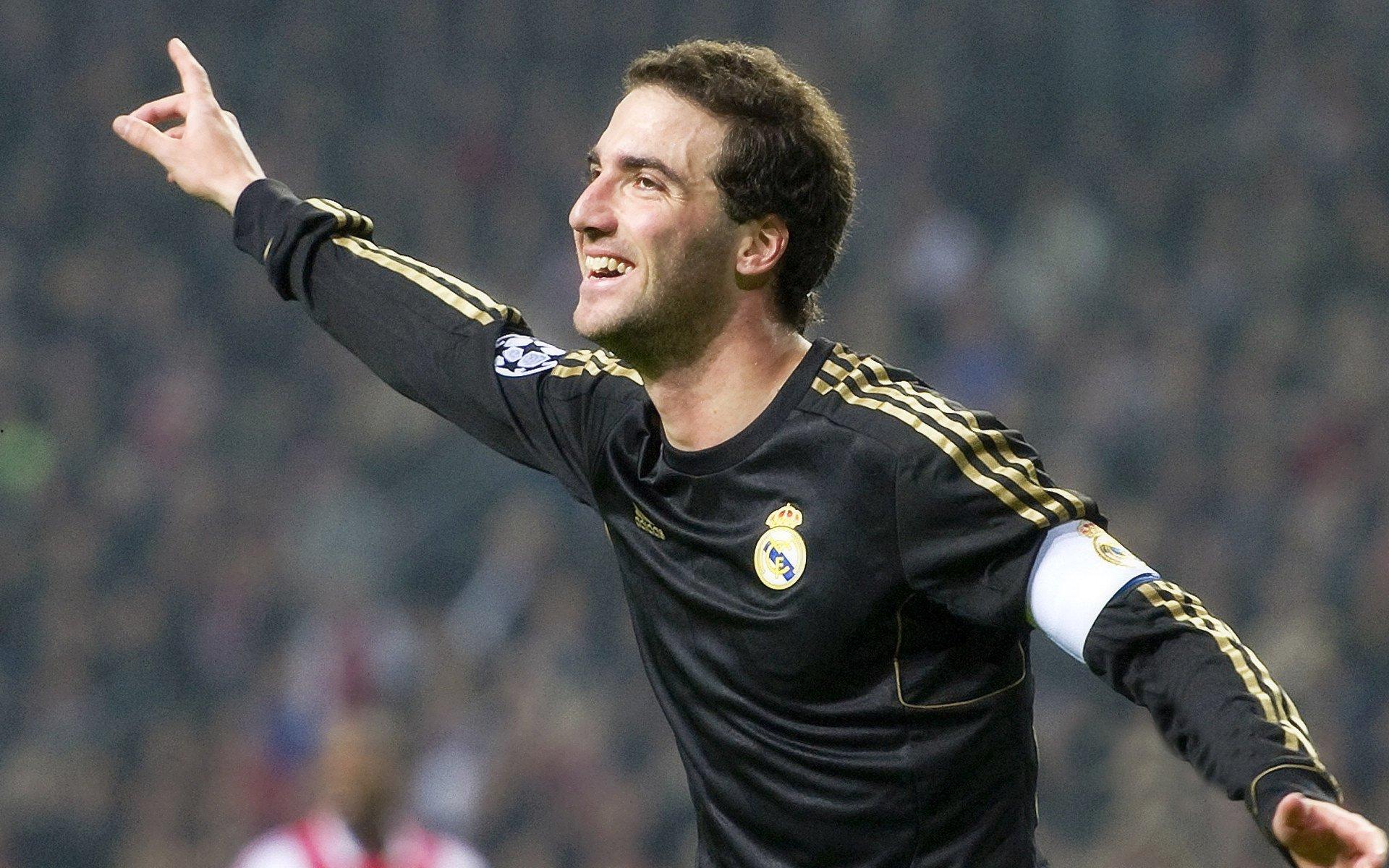 乐福三分如雨续写对飚传奇，关键时刻定乾坤