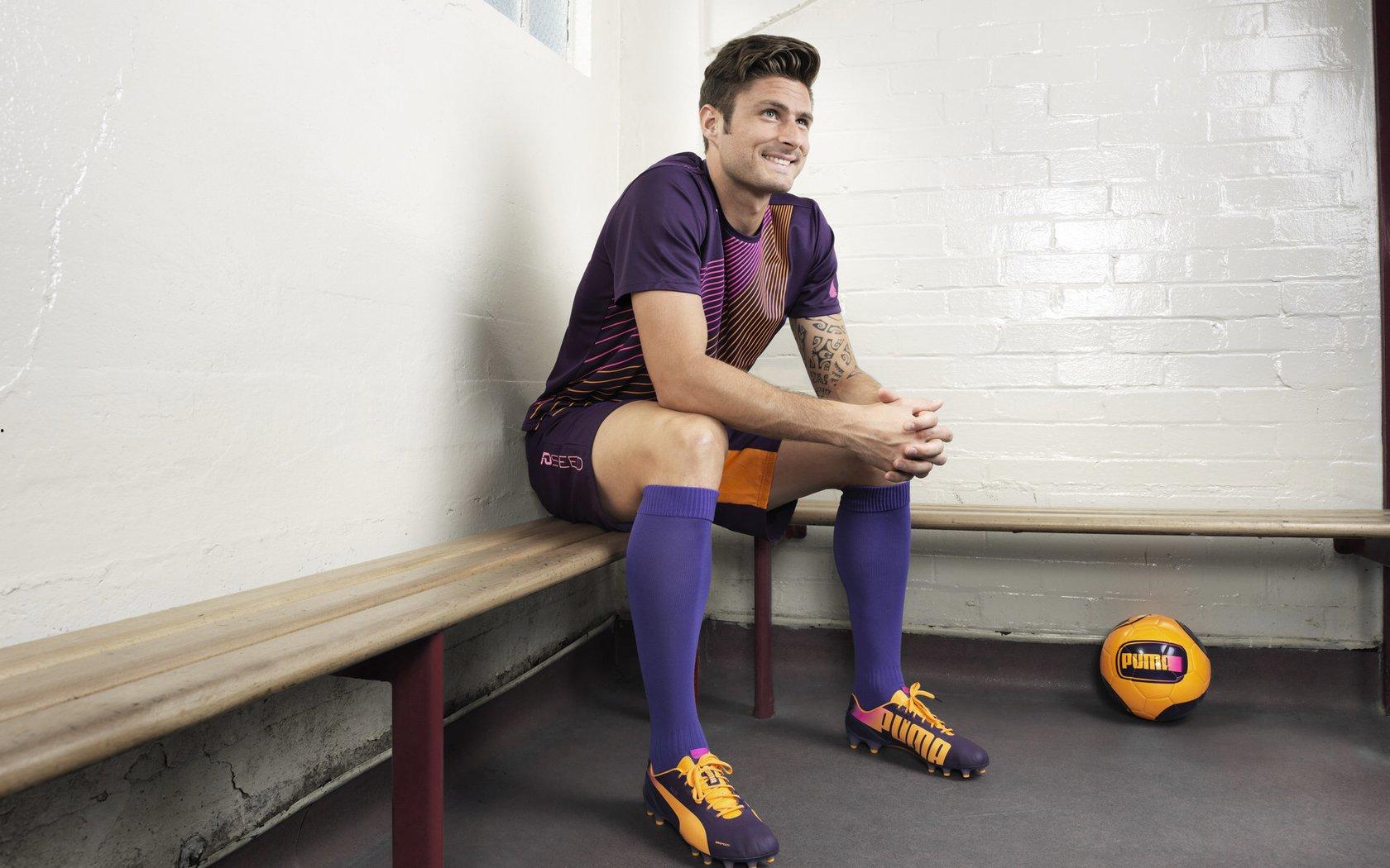 新王登基！世界赛MVP荣耀易主，传奇并非唯一篇章