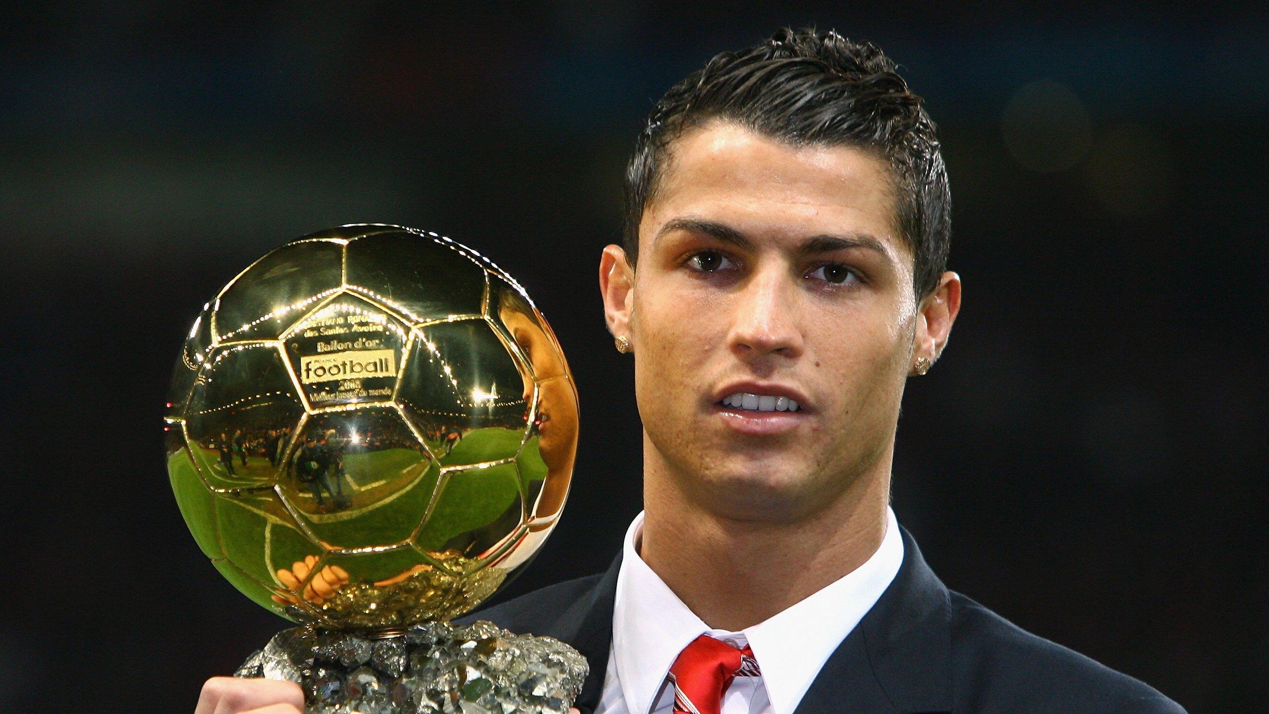 2-0完胜！助攻造点锁定胜局，伯纳乌之夜他才是真正的白色灵魂